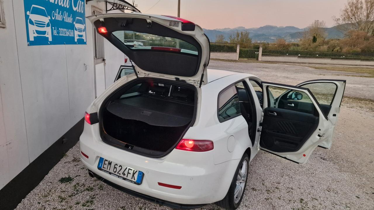 Alfa Romeo 159 2.0 JTDm 136 CV S.W Super - 2012