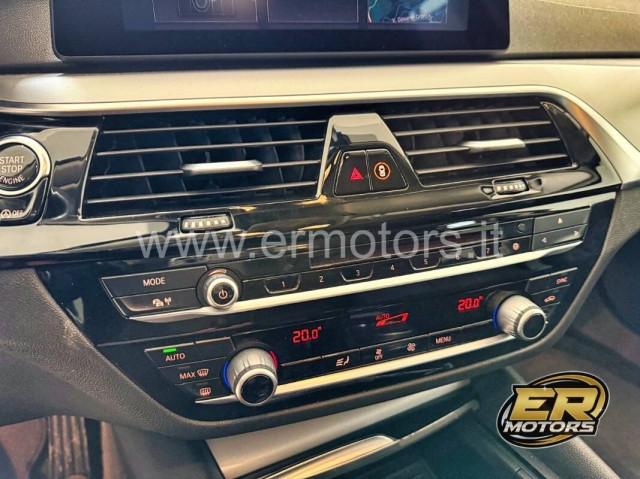 BMW Serie 5 520d xdrive Business auto