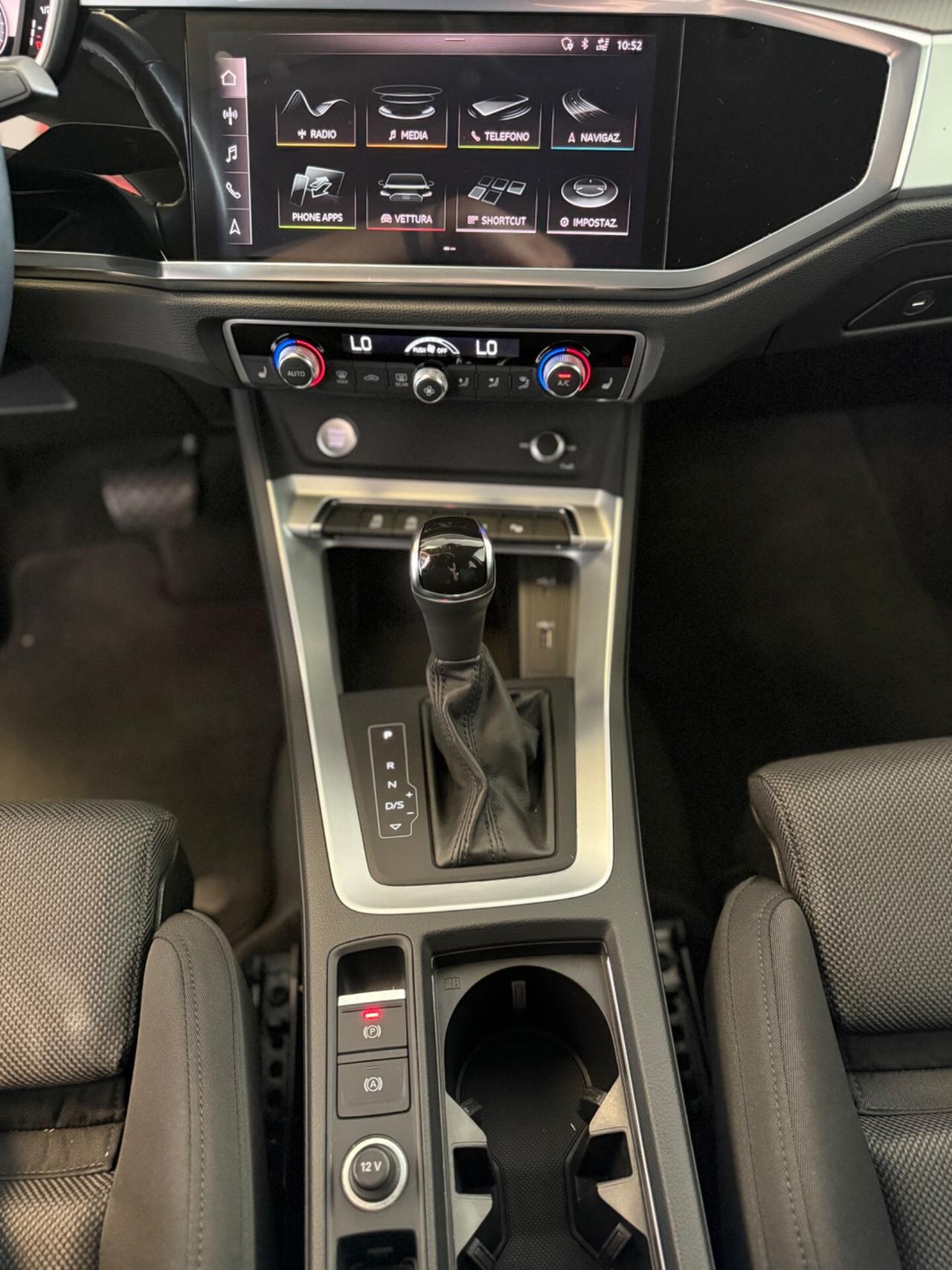 Audi Q3 35 TDI S tronic Business Advanced