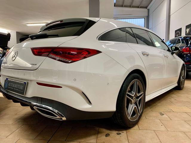 Mercedes-Benz CLA 200 CLA X118 Shooting Brake 200d Premium AMG auto