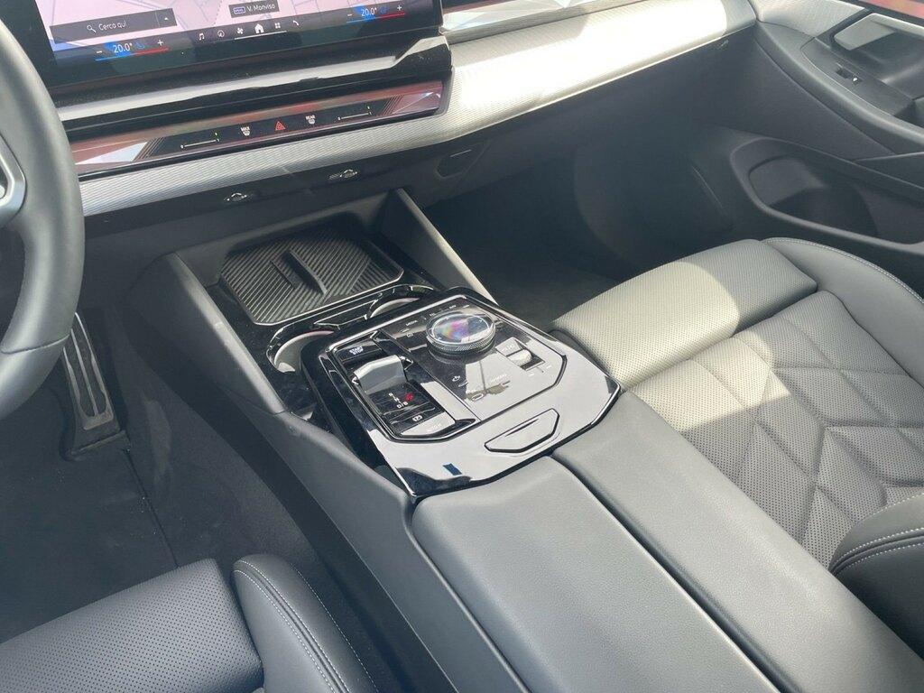 BMW i5 Berlina Msport eDrive40