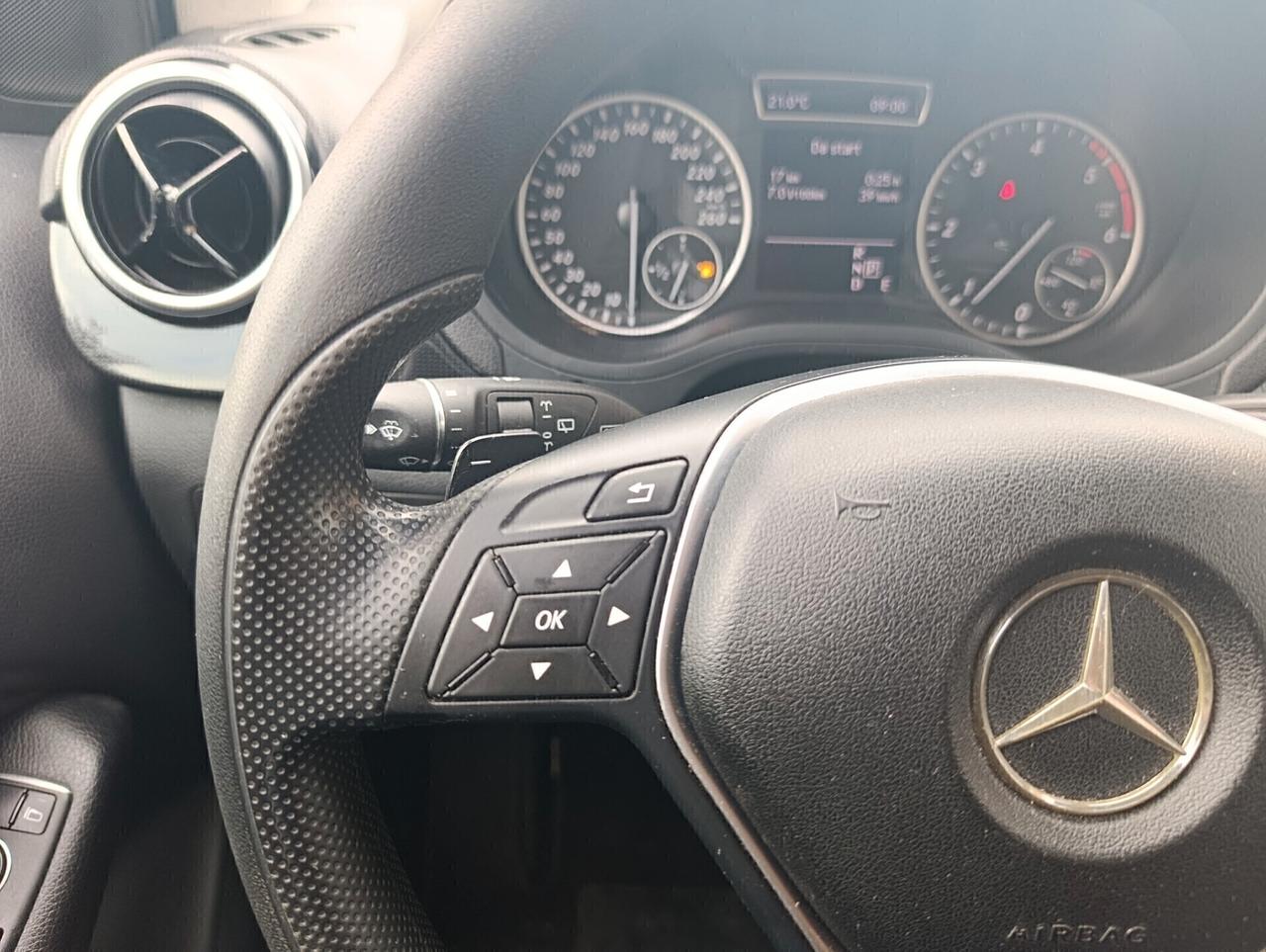 Mercedes-benz B 180 CDI Automatic Premium