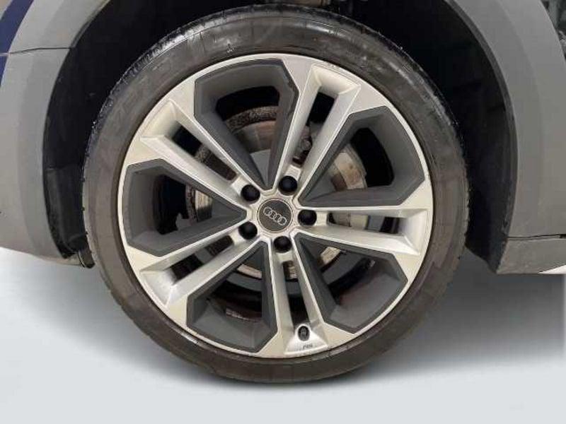 Audi A4 allroad A4 V 2019 Allroad Quattro 40 2.0 tdi mhev Identity Contrast quattro 204cv s tronic