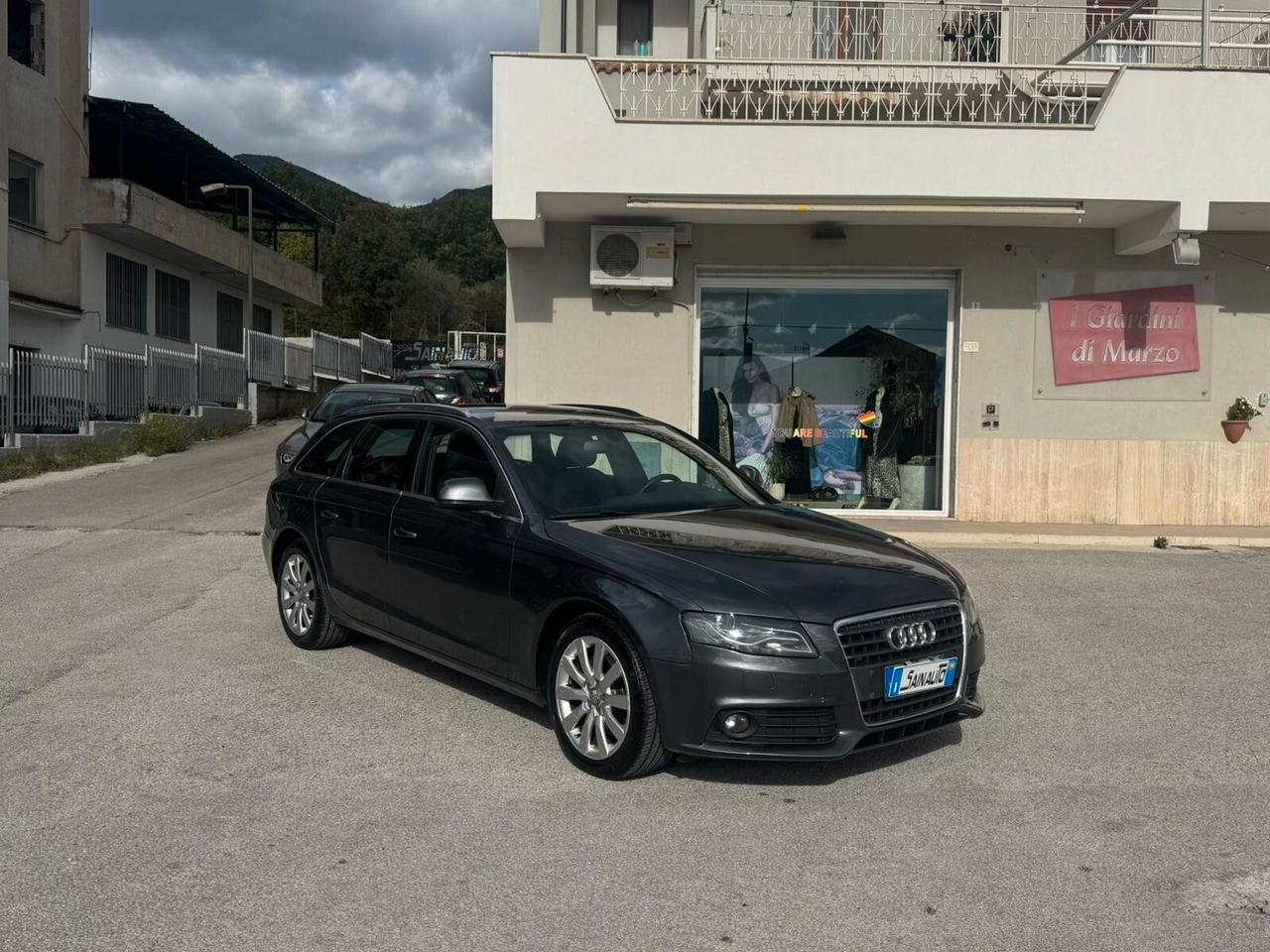 Audi A4 2.0 TDI SW 120 CV Sline GARANZIA