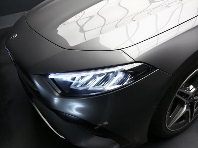 MERCEDES-BENZ A 180 Automatic AMG Line Extra