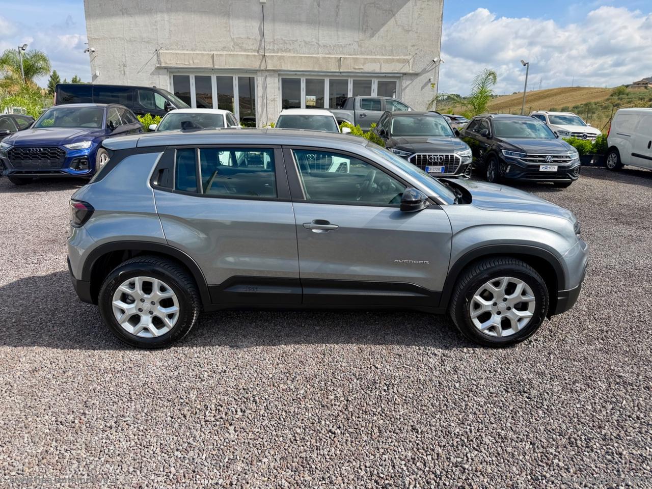 JEEP Avenger 1.2 Turbo 100CV SPORT NAVI LED CARPLAY RETROCAMERA