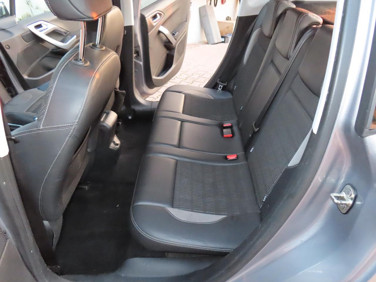 Peugeot 2008 1.6 e-HDi 92 CV Allure KM CERTIF