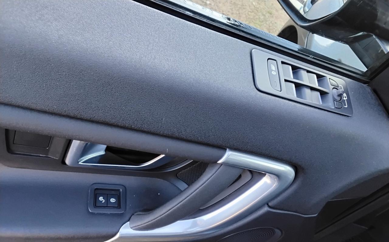 Land Rover Discovery Sport 2.0 TD4 150 CV Auto Business Ed. Premium SE