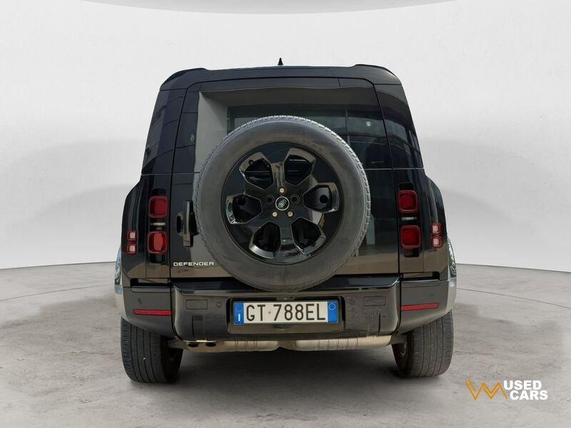 Land Rover Defender 3.0D I6 200 110 X-Dynamic SE AWD auto.