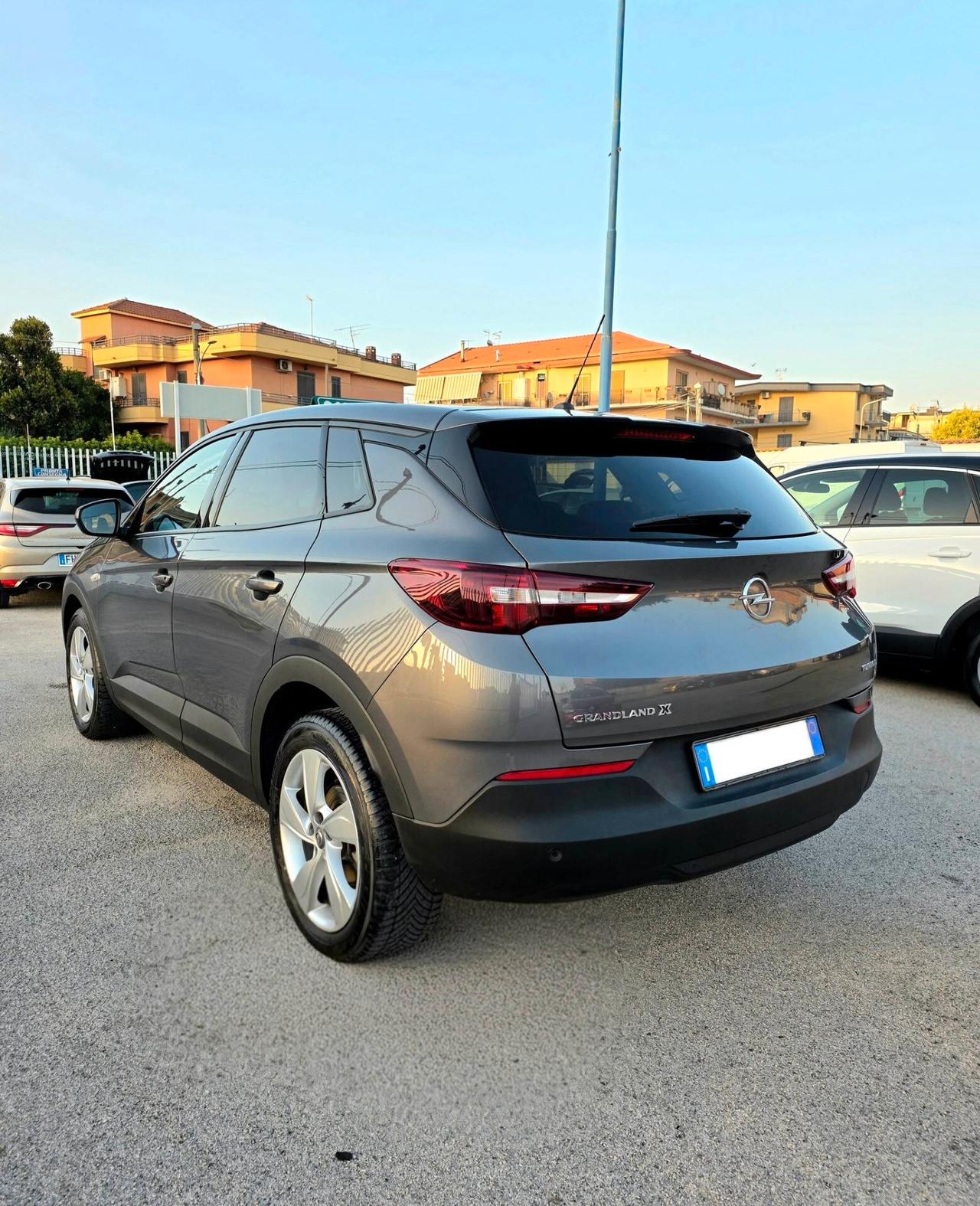 Opel Grandland X 1.5 cdti 131cv Innovation con 72.000 Chilometri