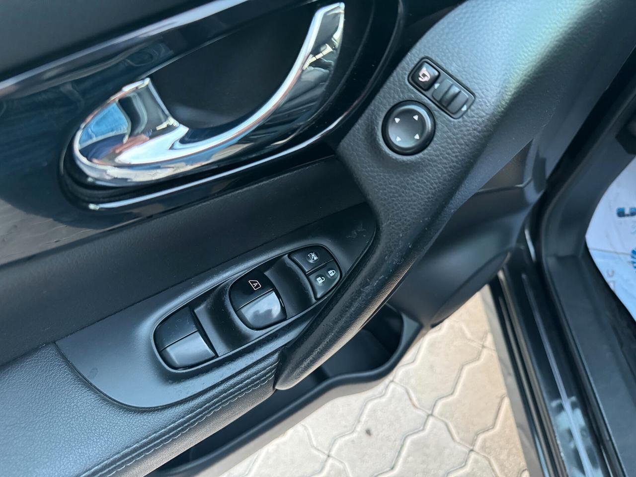 NISSAN QASHQAI 1.6 DCI 130CV TEKNA 2015