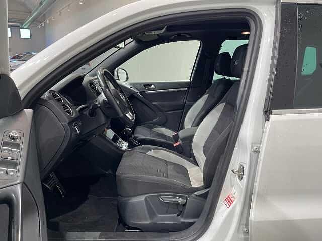 Volkswagen Tiguan 2.0 TDI 177 CV 4MOTION DSG R-Line BlueMotion Tech.