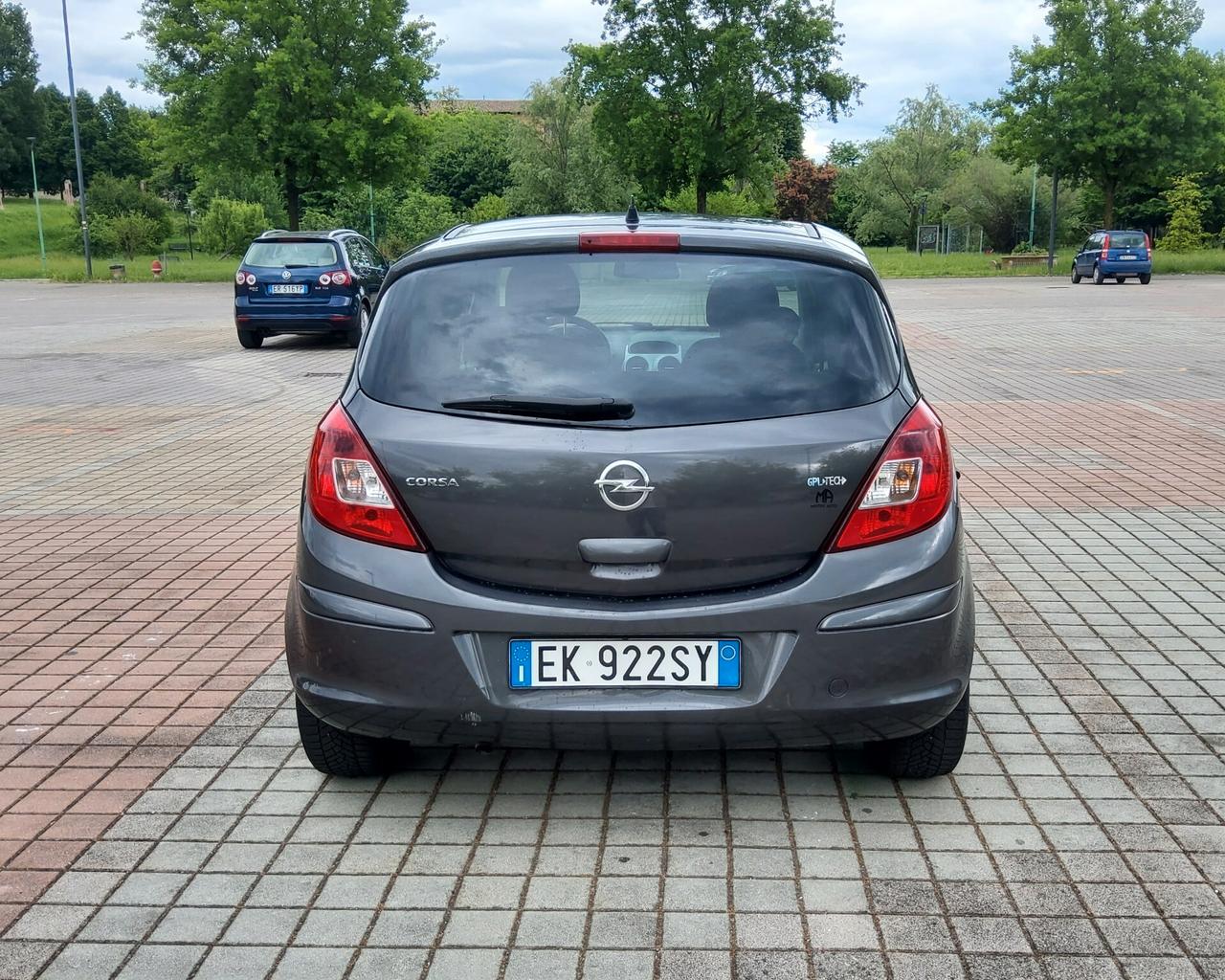Opel Corsa 1.2 85CV 5 porte GPL-TECH Elective