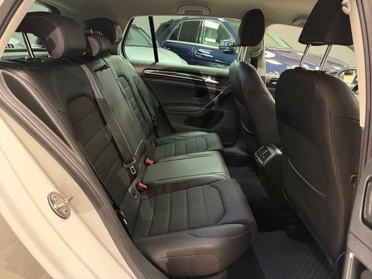 Volkswagen Golf 1.6 TDI 110 CV DSG 5p. Highline BlueMotion Technology