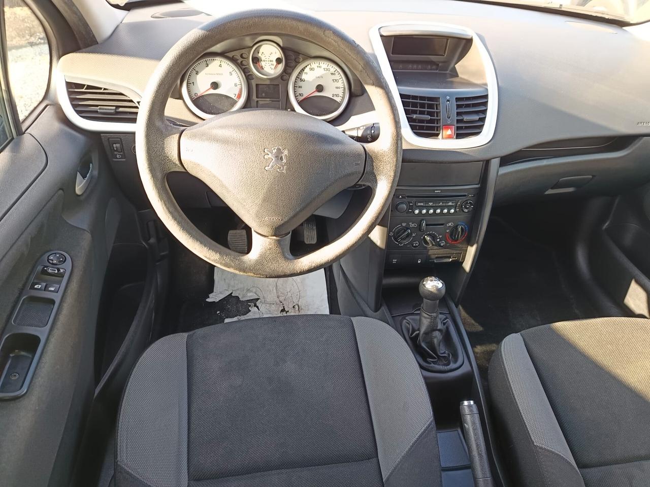 Peugeot 207 1.4 8V 75CV 5p. X Line ECO GPL Tua da 86€/Mese