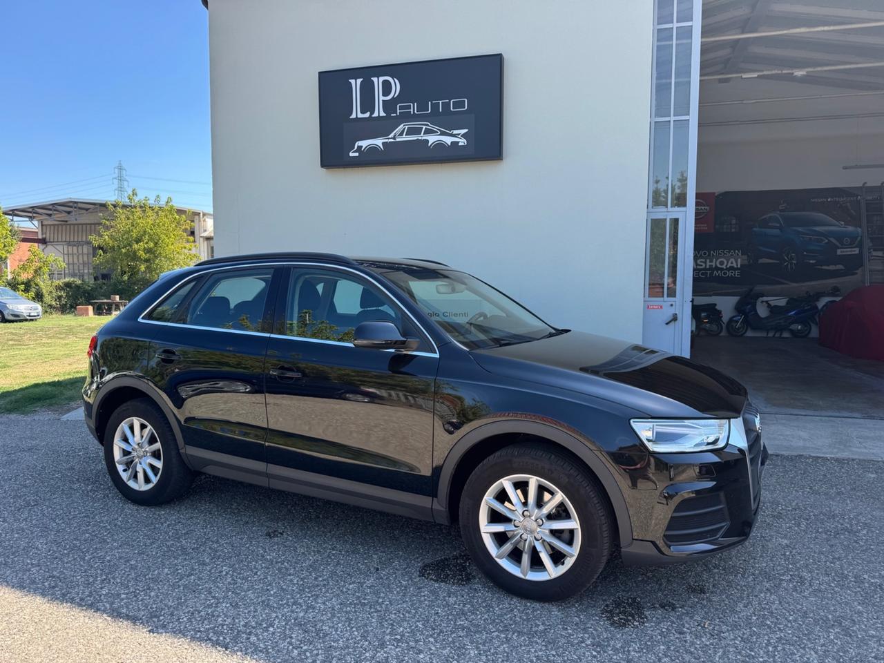 Audi Q3 2.0 TDI 120 CV Design