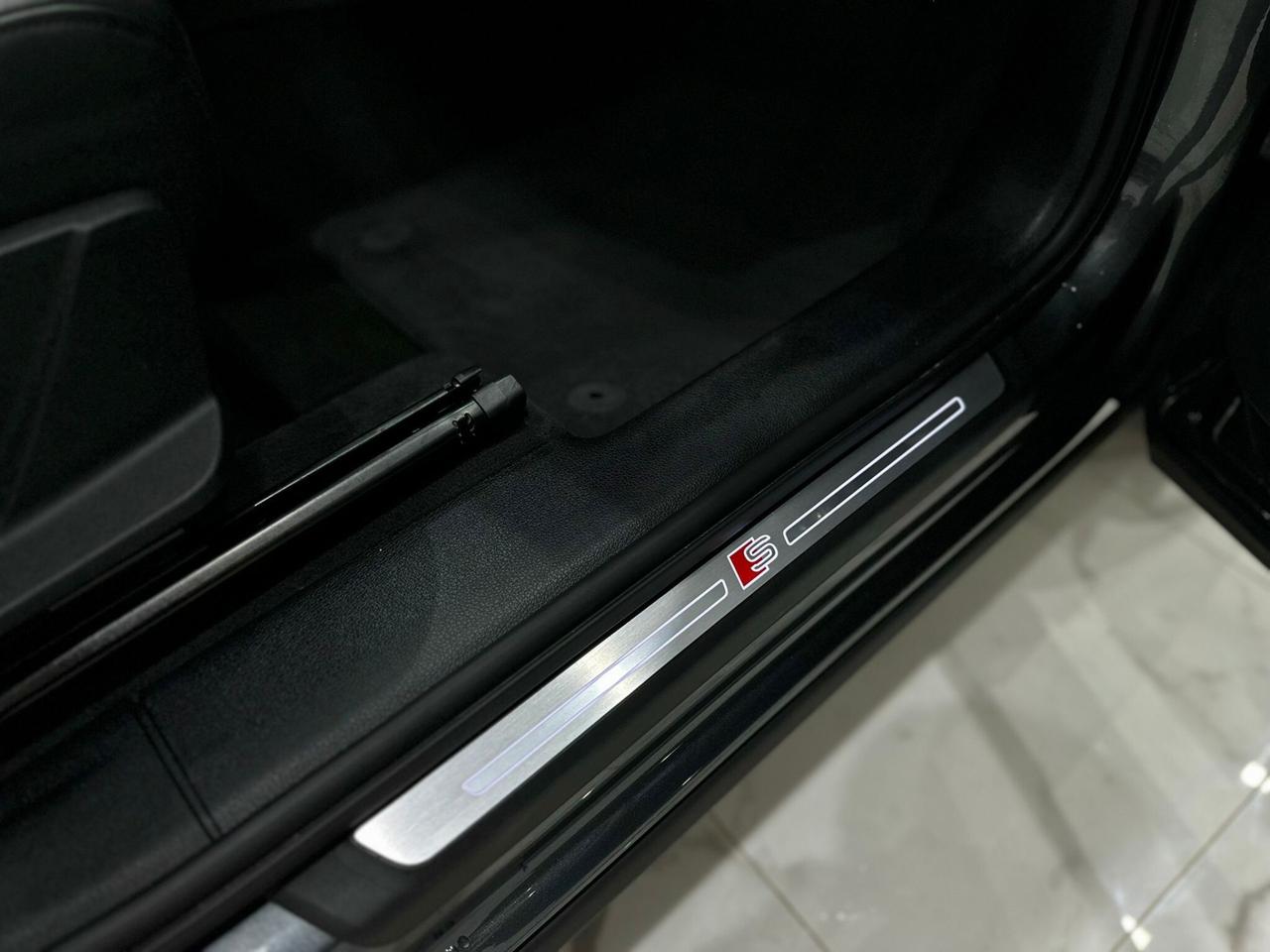 Audi Q3 Sportback 35 TDI S tronic S line *tetto*