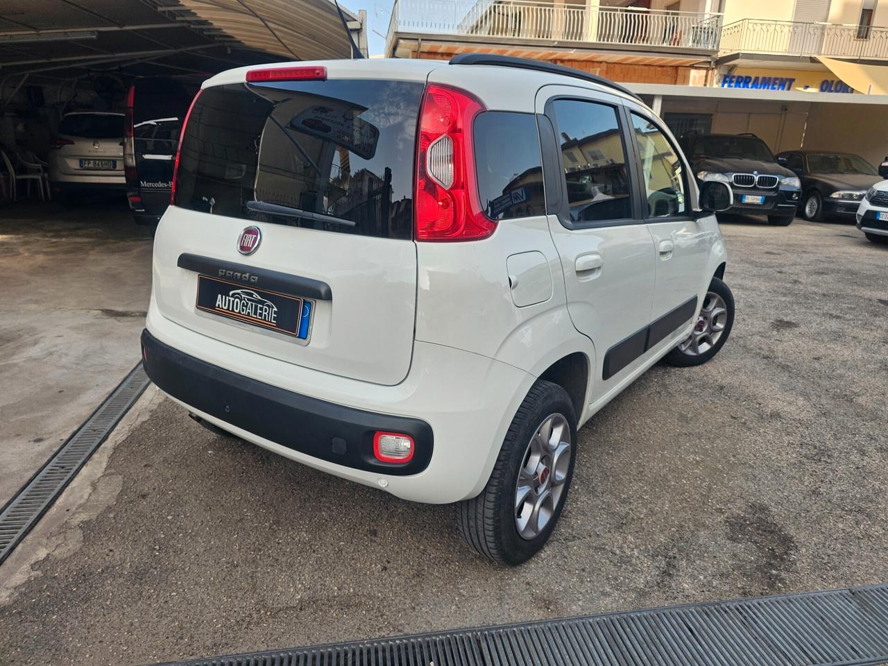 Fiat Panda 0.9 TwinAir Turbo Natural Power LOUNGE