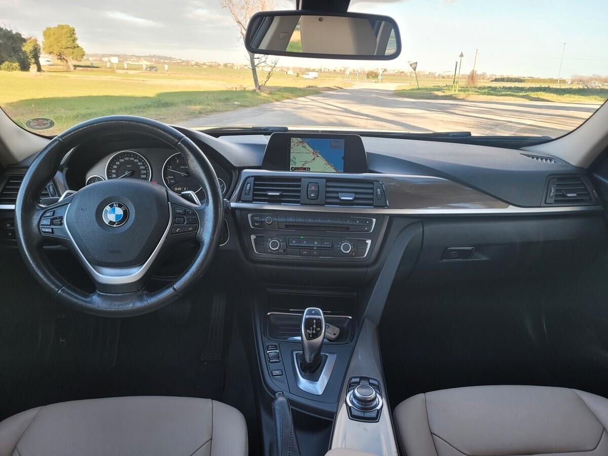 Bmw 320d xDrive Touring Modern