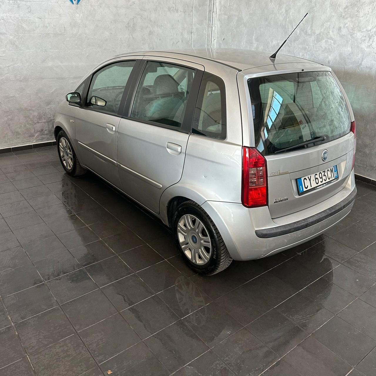 Fiat Idea 1.4 16V Dynamic