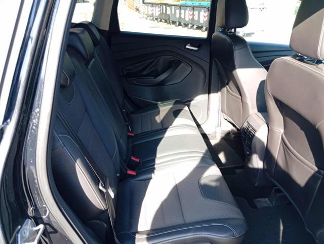 FORD Kuga 2.0 TDCI 150 CV S&S 4WD Powershift Titanium