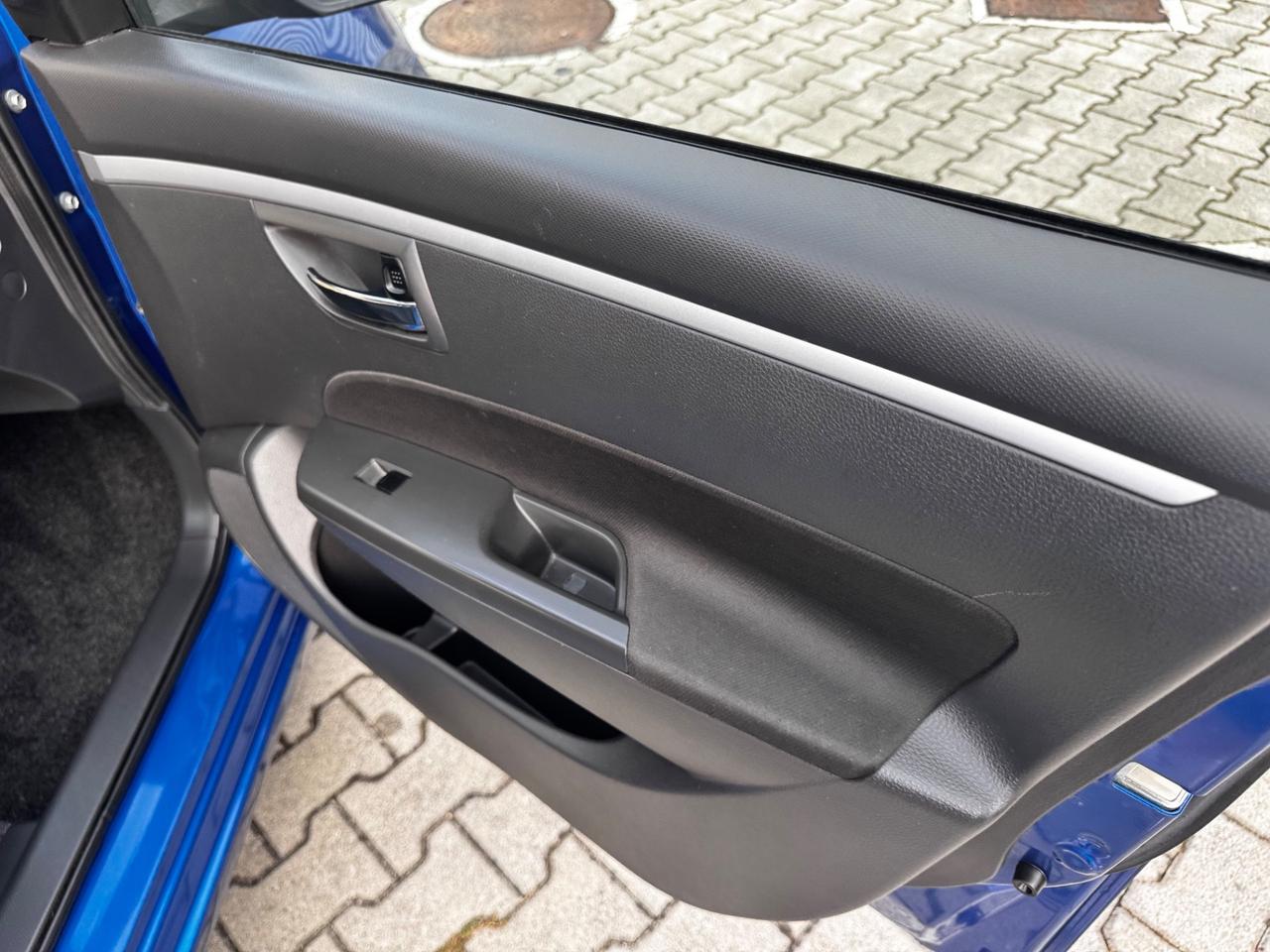 Suzuki Swift 1.2 VVT 5 porte GL Top neopatentato