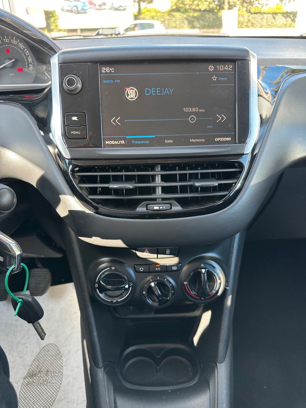PEUGEOT 208 1.6 DIESEL 2018 OK NEOPATENTATI 55KW