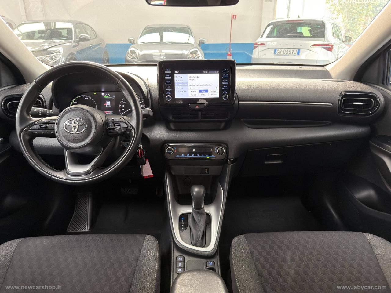 TOYOTA Yaris 1.5 Hybrid 5p. Business NEOPATENTATI