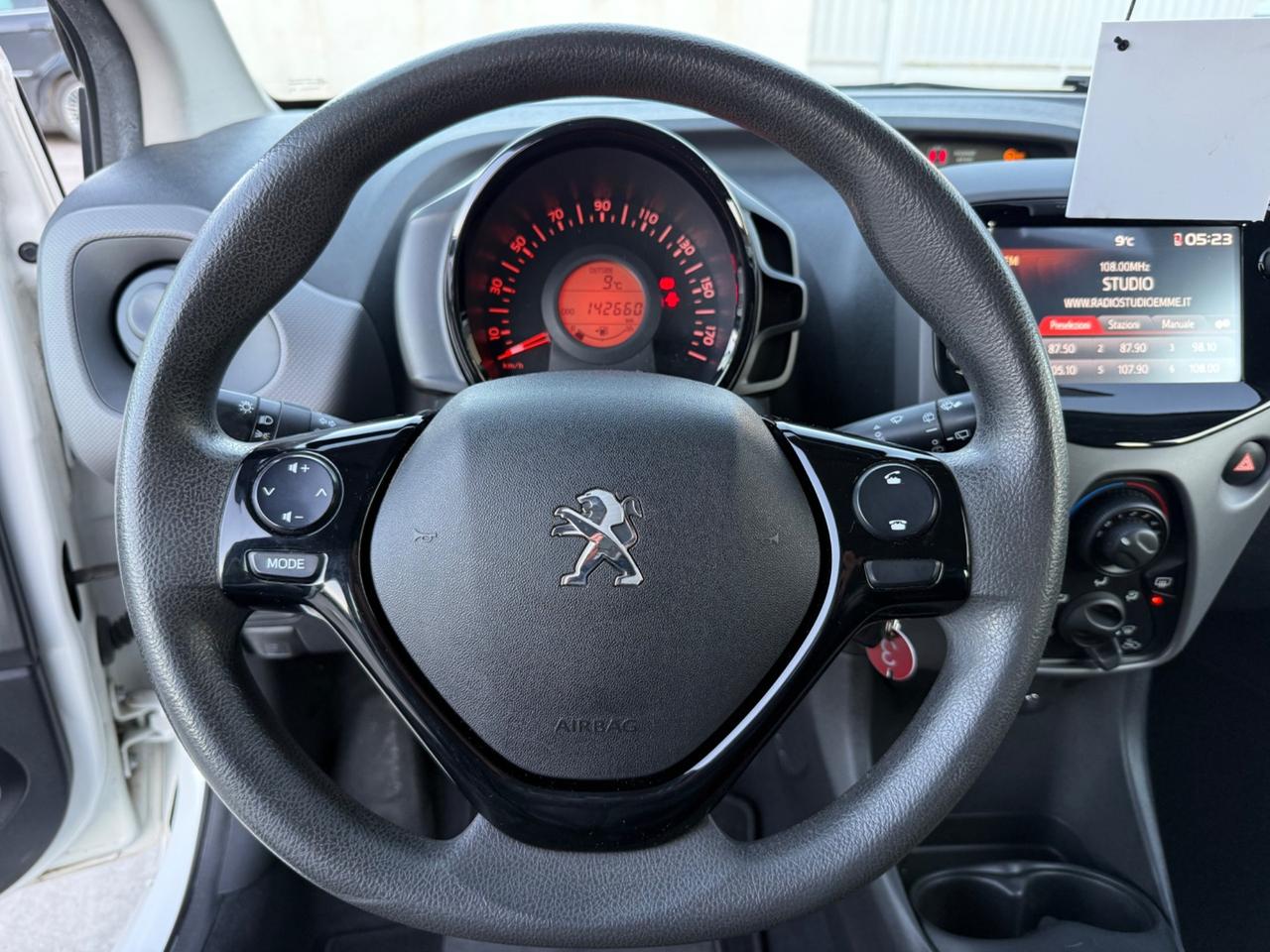 Peugeot 108 VTi 72 5 porte