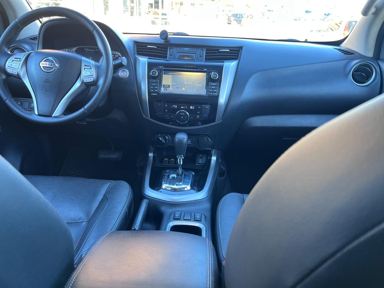 Nissan Navara 2.3 dCi 190 CV 7AT 4WD Double Cab N-Connecta