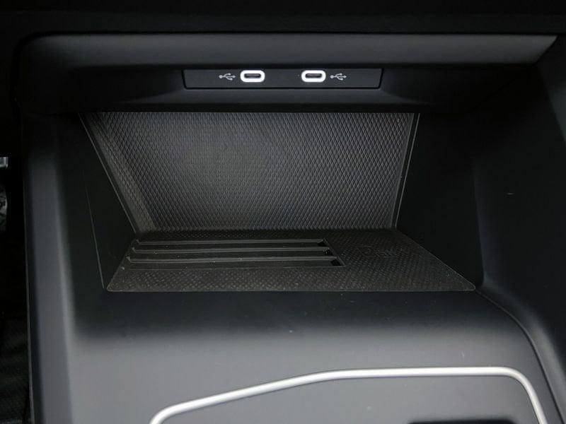 Volkswagen Golf Variant 2.0 TDI 150 CV DSG SCR Edition Plus