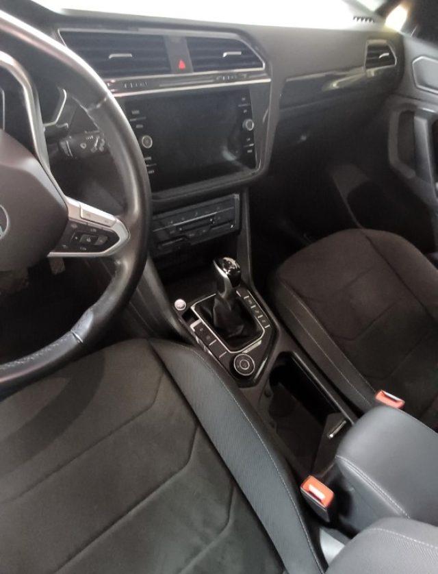 VOLKSWAGEN Tiguan 2.0 TDI 150 CV SCR DSG 4MOTION Elegance