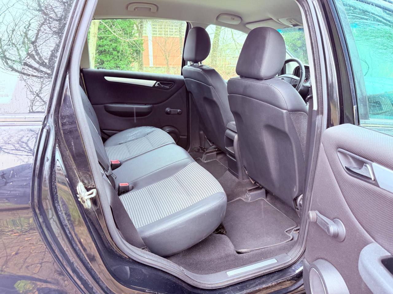 Mercedes-benz B 180 CDI - 150.000 KM !!! UNICO PROP