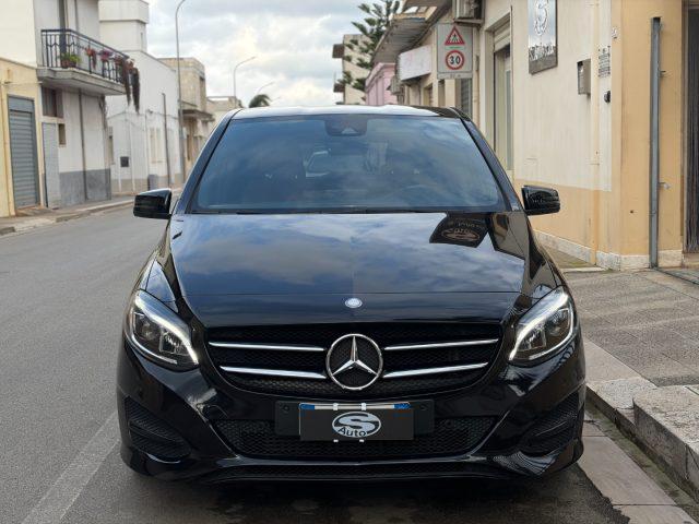 MERCEDES-BENZ B 200 d 136Cv Sport