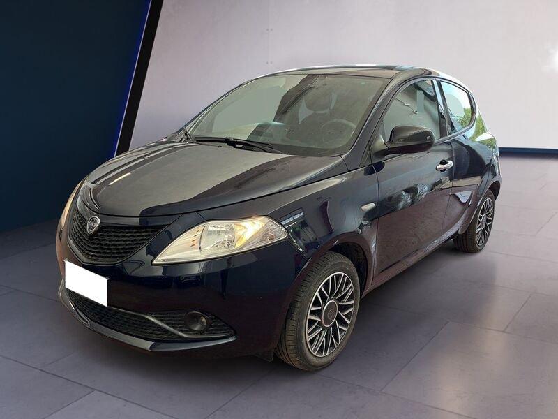 Lancia Ypsilon III 2015 1.0 hybrid Gold s&s 70cv