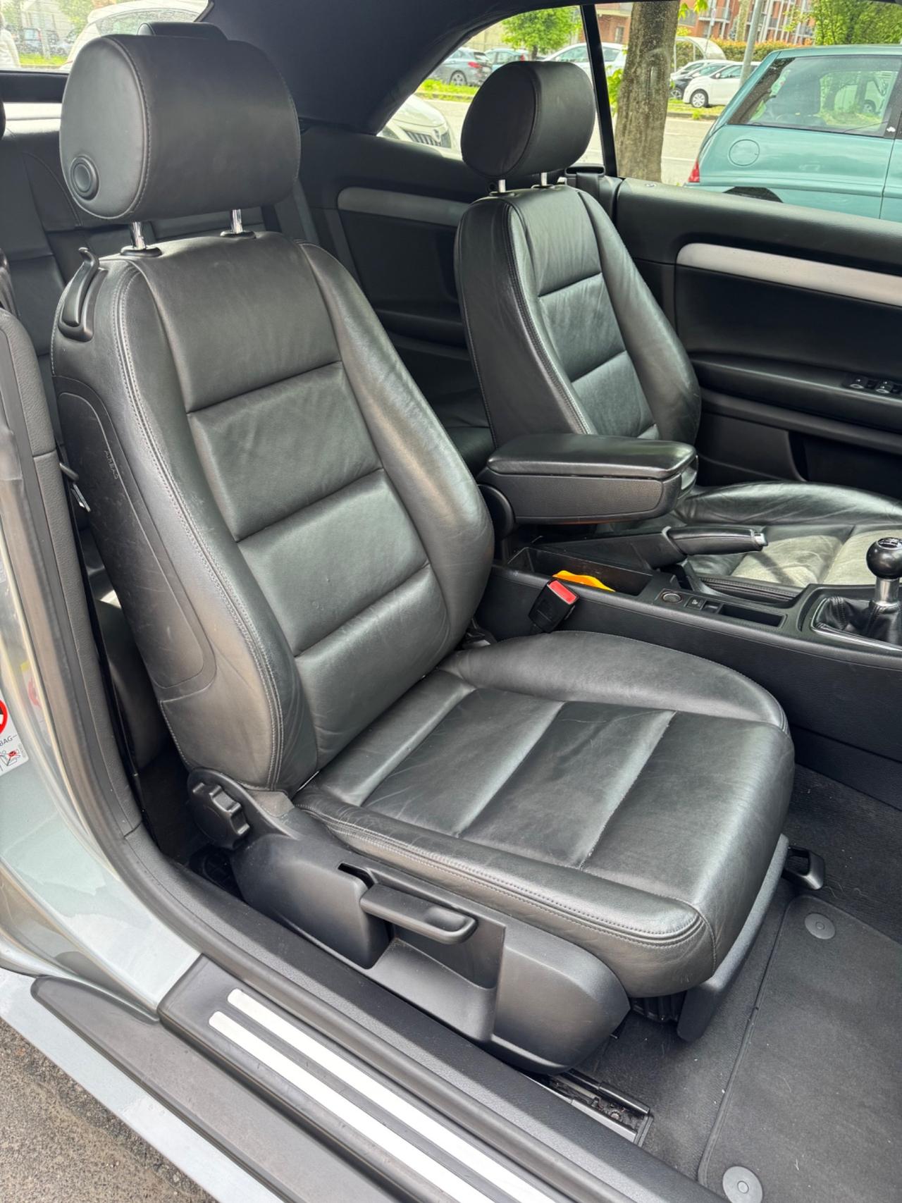 Audi A4 Cabriolet 2.0 TDi 140 cv 4 posti