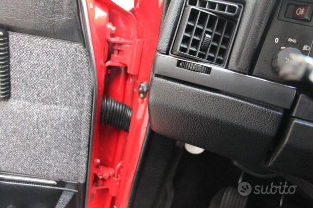 VOLVO 240 2.0 cat Station Wagon Polar