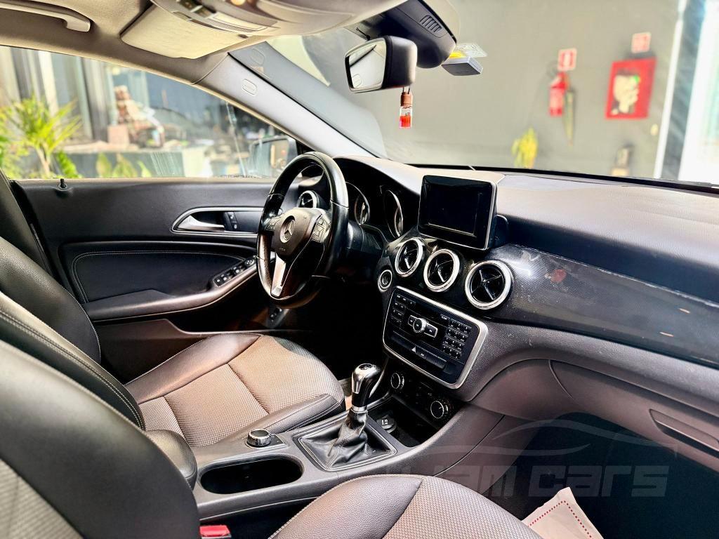 Mercedes CLA Berlina CLA 180 Premium