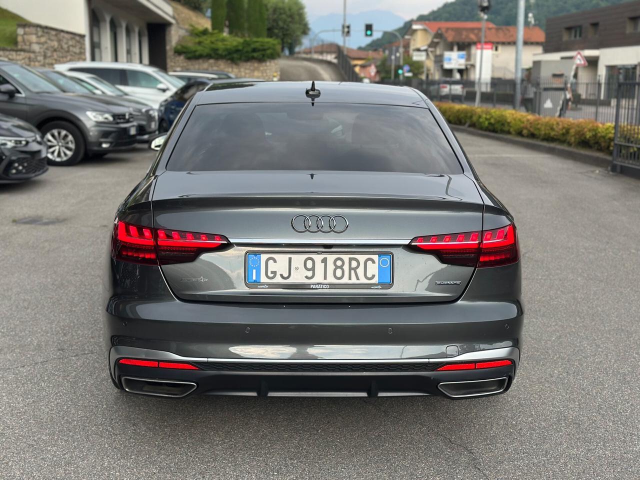Audi A4 40 TDI S tronic S line edition