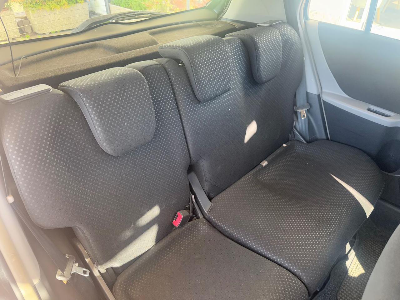 Toyota Yaris Sol 1.4 D-4D #10581