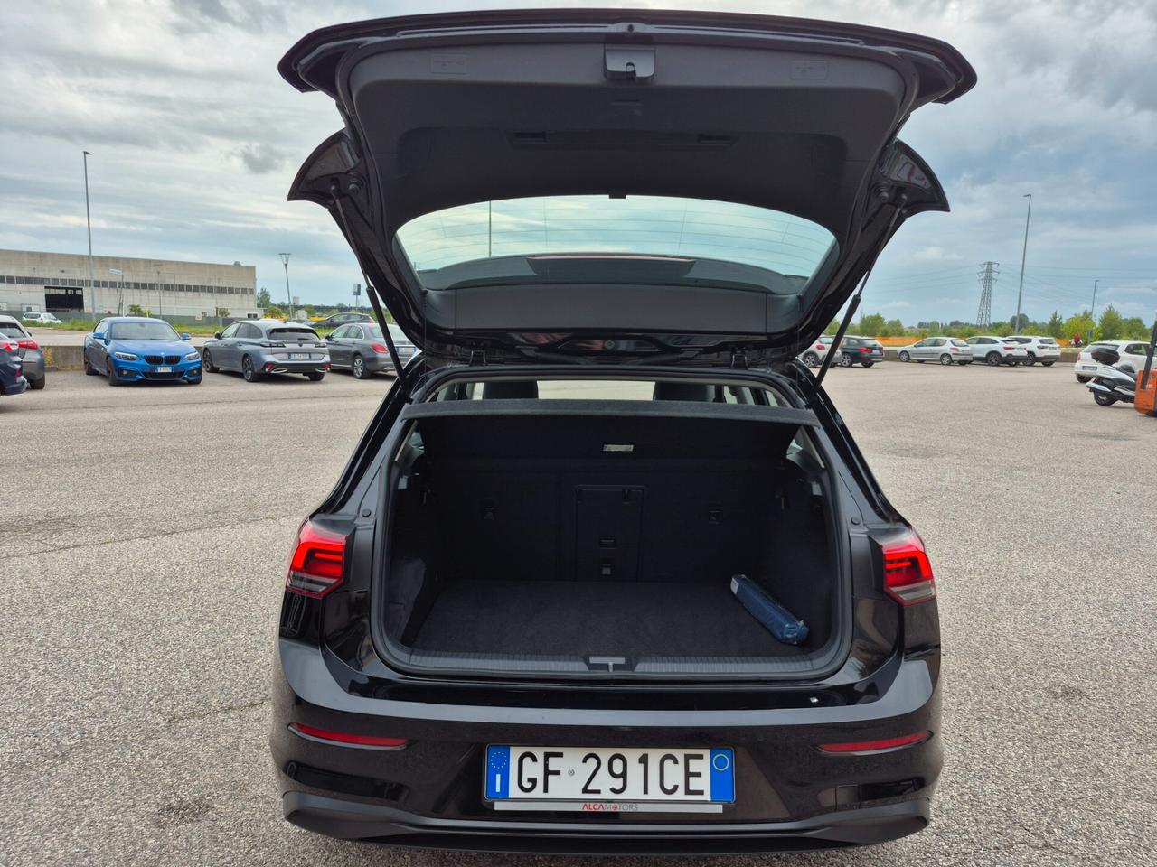 Volkswagen Golf 1.5 TGI DSG Life