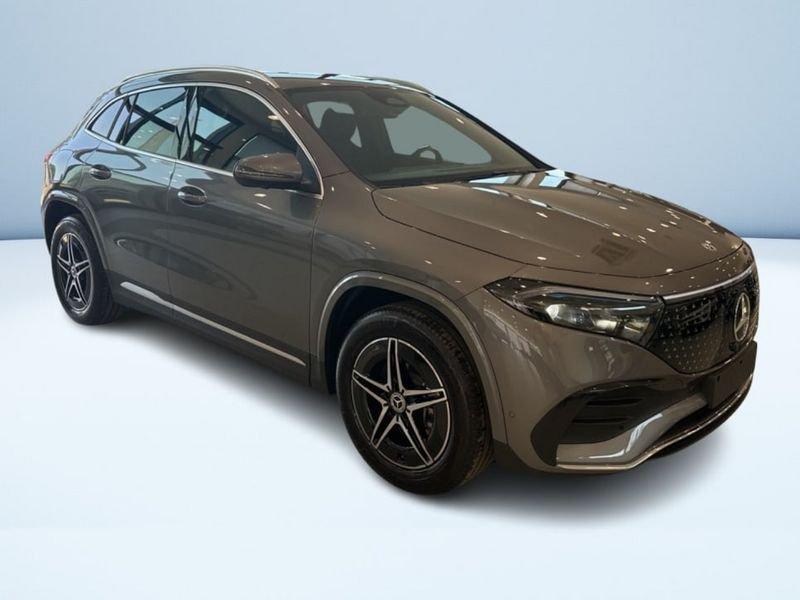 Mercedes-Benz EQA 300 4Matic AMG Line Advanced Digital Edition