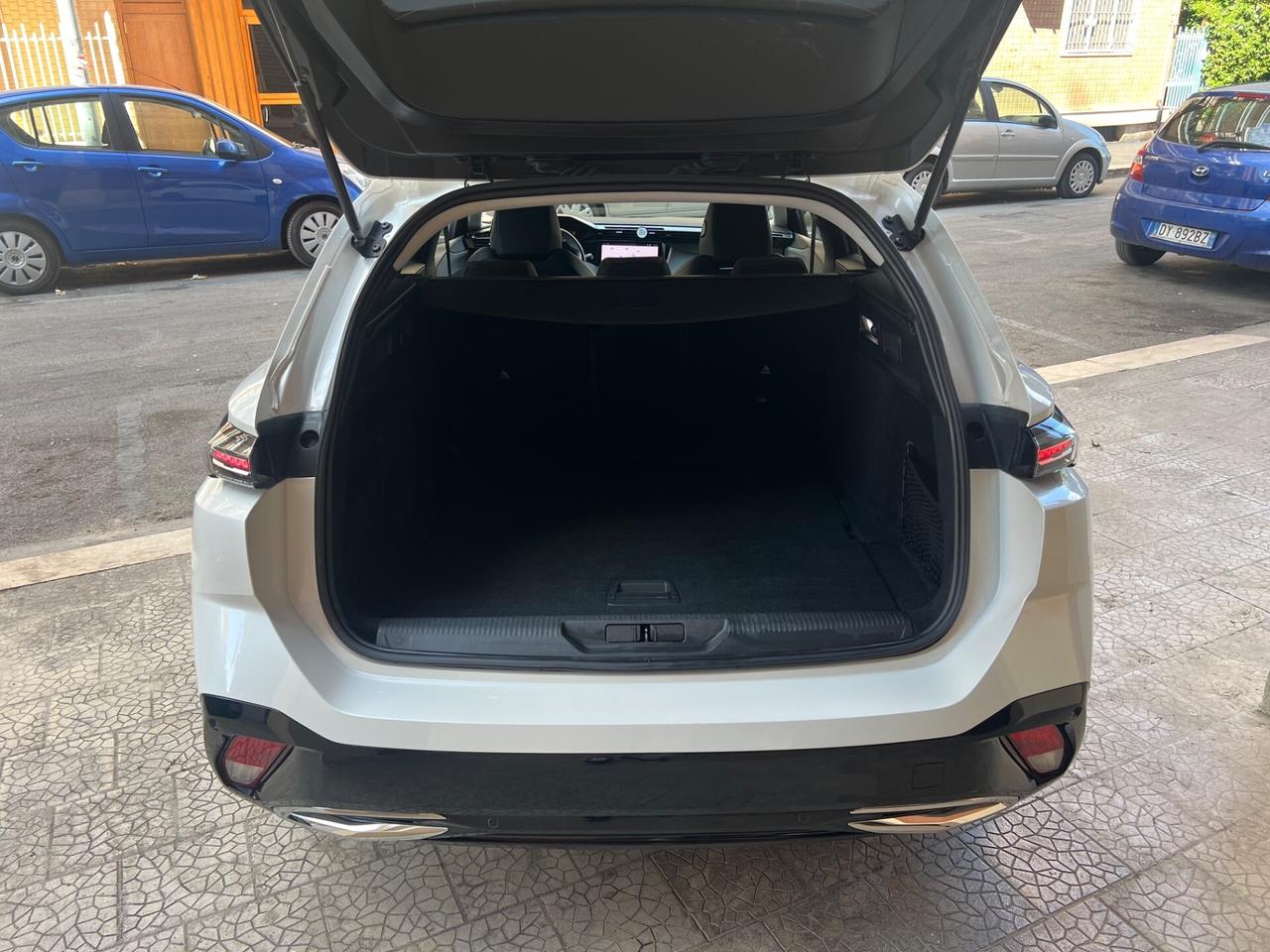 Peugeot 308 BlueHDi 130 S&S EAT8 SW Allure