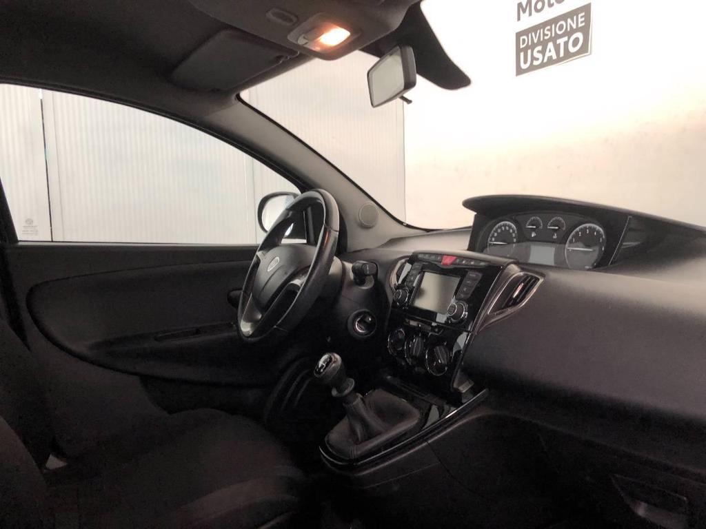 Lancia Ypsilon 5 Porte 1.2 Ecochic Gold