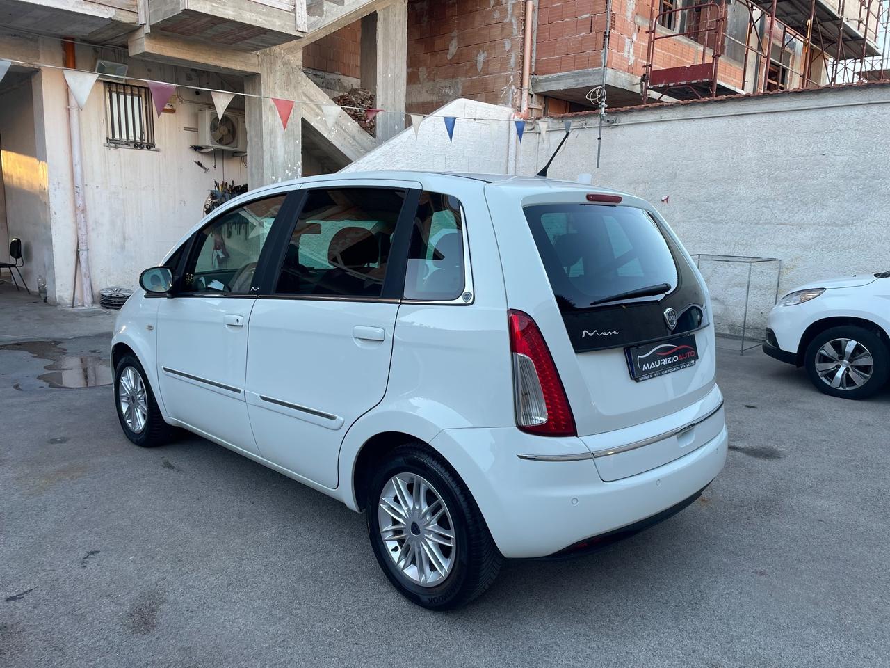 Lancia MUSA 1.3 Mjt 95 CV platino anno fine 2013