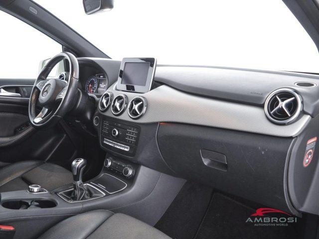 MERCEDES-BENZ CLA sse B 180 CDI Sport
