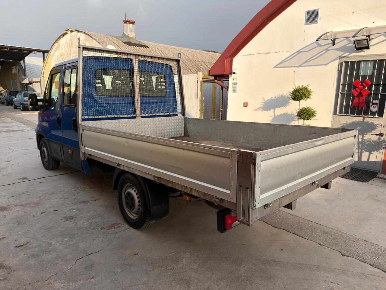 Iveco Daily 3.0 d 180cv 7 posti ottime condizioni-2018