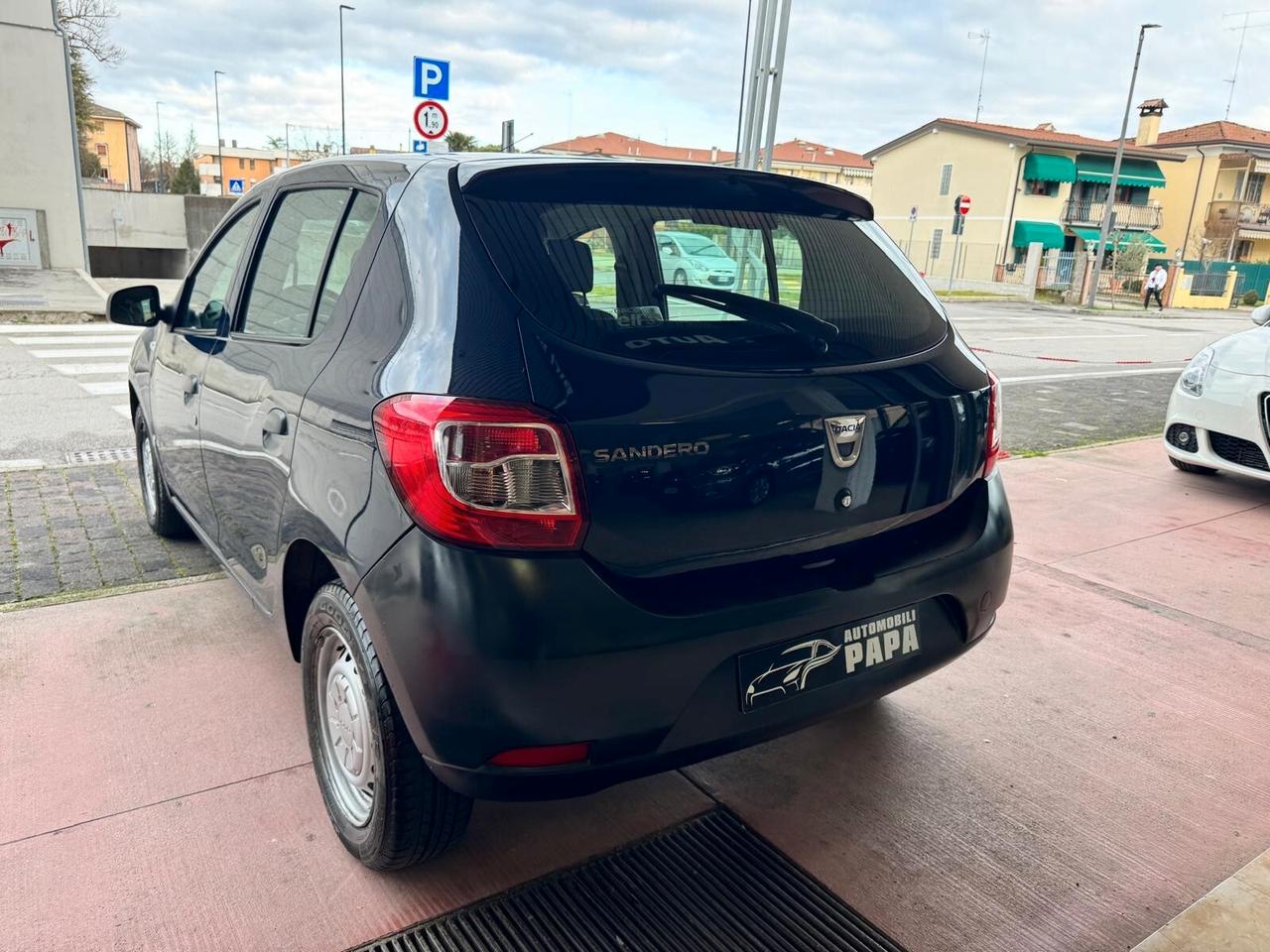 Dacia Sandero 1.2 75CV