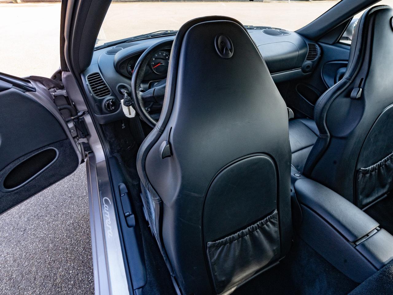 Porsche 911 996 Carrera 4 cat Coupé