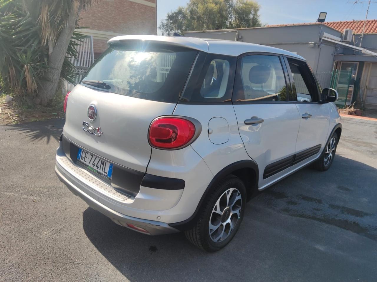 Fiat 500L 1.4 95 CV S&S Connect